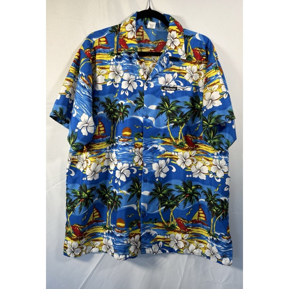Rina shirt size XL Hawaiian tropical short sleeve button up